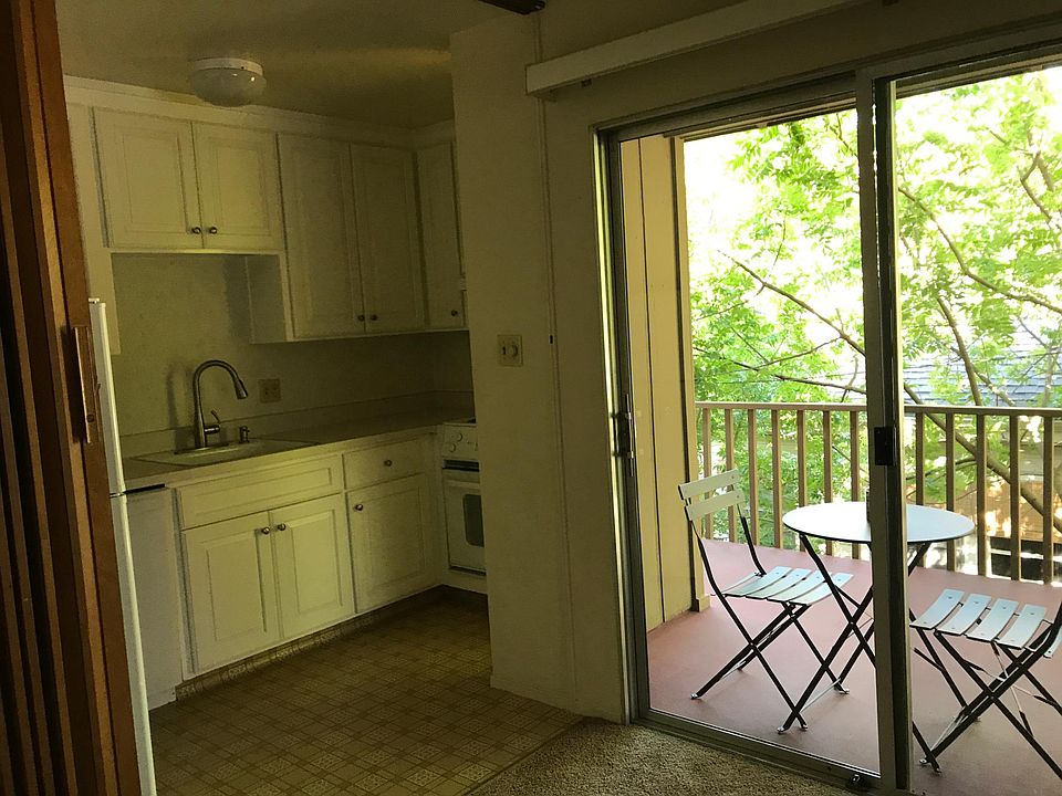 Kitchen and Balcony
