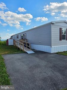 955 Wollups Hill Rd Trailer 19, Stevens, PA, 17578