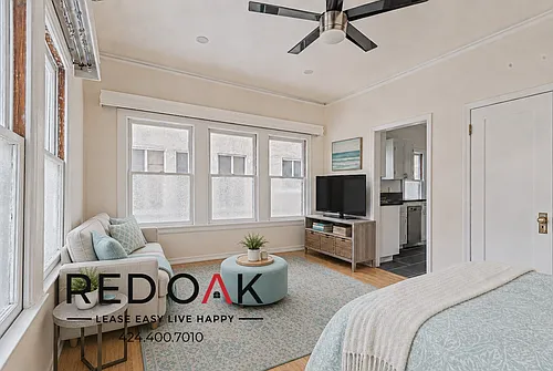 852 N Oxford Ave #854 Photo 1