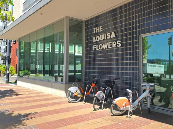 Louisa Flowers apartments