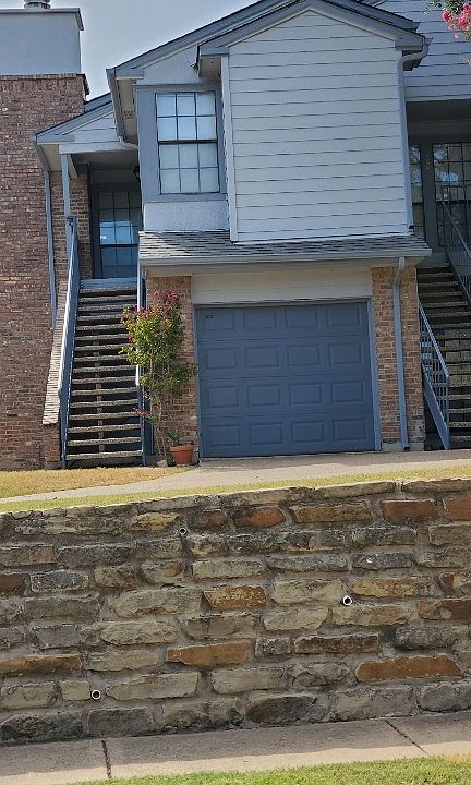 1st image of 3101 Townbluff Dr APT 725