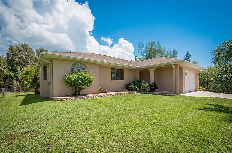 1st image of 3718 Palm Dr
