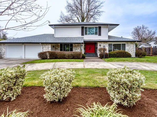 2055 Wood Acres Dr, Eugene, OR 97401