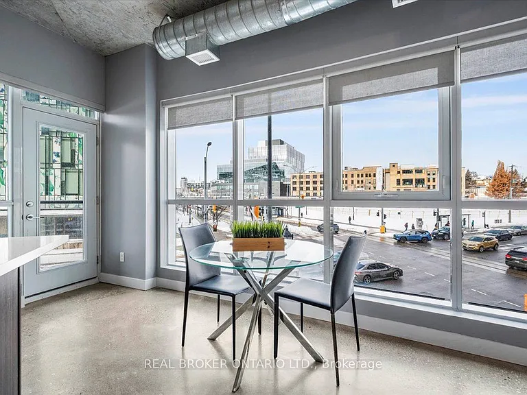 1 Victoria St S #203 — Photo 8