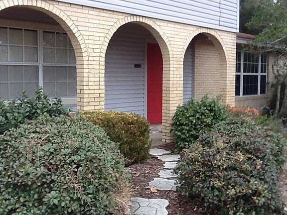 2nd image of 702 Dubois Dr