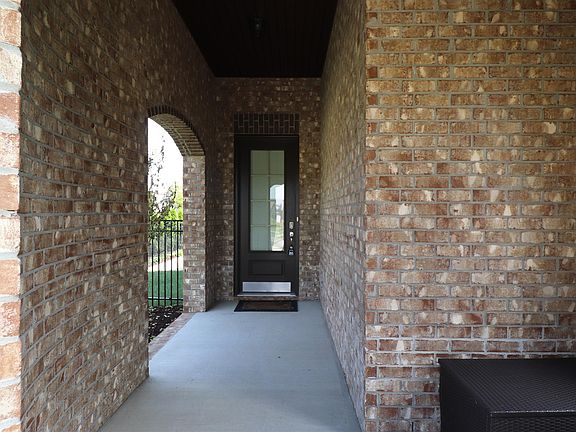 2nd image of 1077 Tarpan Dr