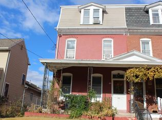 373 1st Ave, Phoenixville, PA 19460