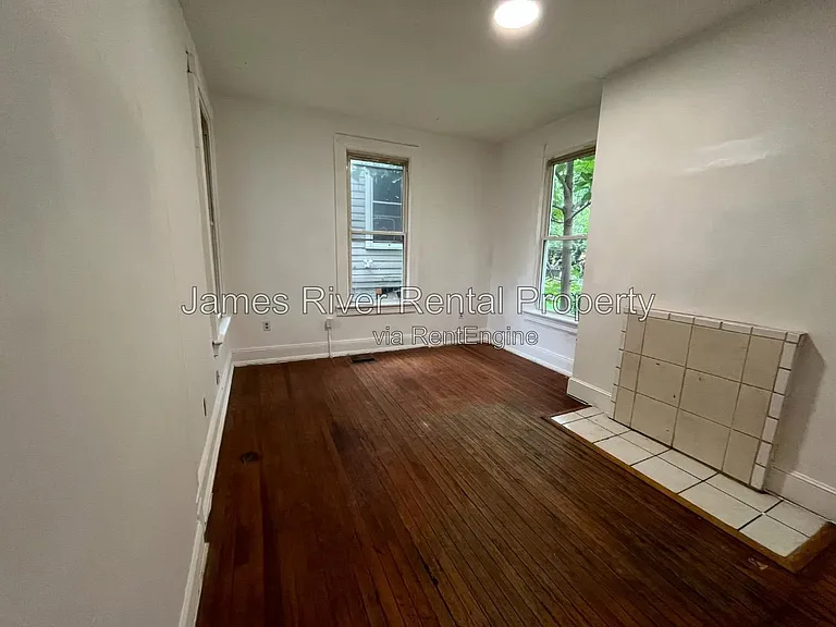 1601 Union St — Photo 7