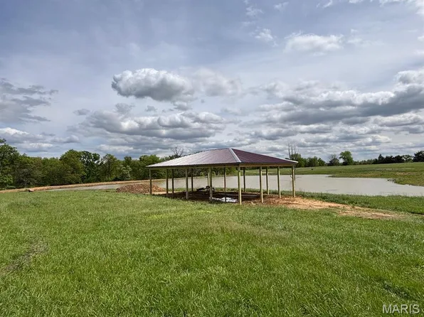 10 Turkey Roost Trl, Monroe City, MO 63456