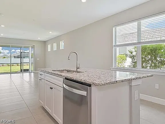42218 Edgewater Dr — Photo 21