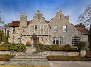 455 Peachtree Battle Ave NW, Atlanta, GA 30305