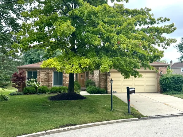 4530 Lindenwood Ln, Northbrook, IL 60062