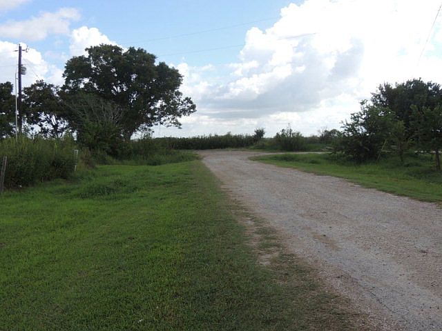 2nd image of 280 Klink Rd