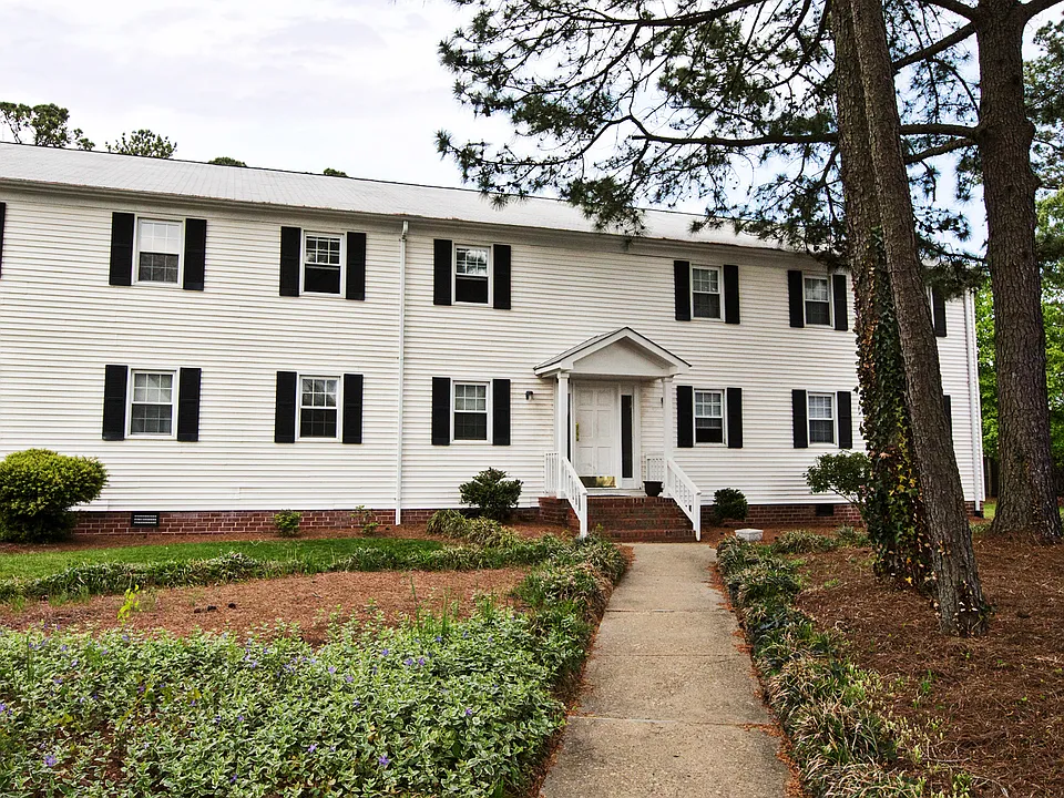 Apple Blossom Apartments