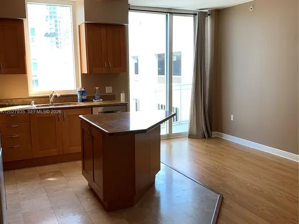 1745 E Hallandale Beach Blvd, Hallandale, FL