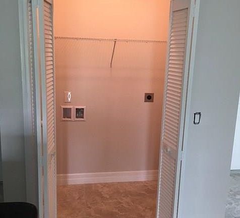 5th image of 4206 SW 7th Pl #4208