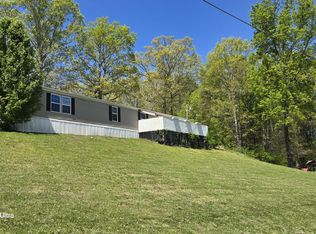 102 Cabin Cir, Philadelphia, TN 37846