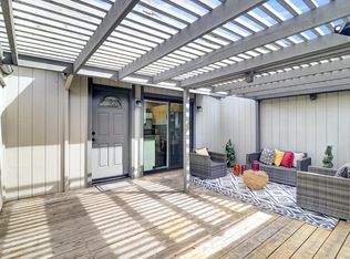 1515 Ashwood Dr, Martinez, CA 94553