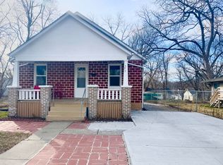 583 S Lyon Ave, Marshall, MO 65340