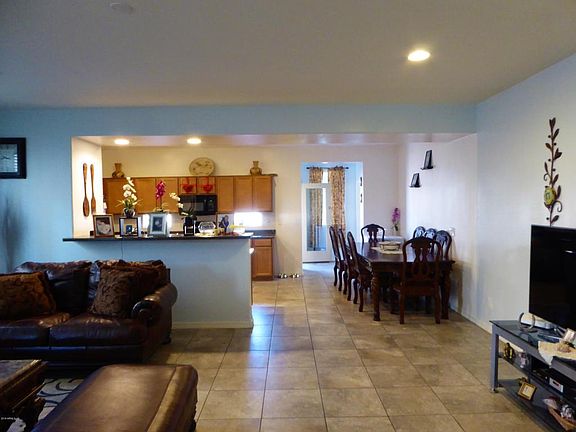 3rd image of 12228 W Saguaro Ln