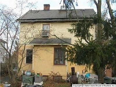 5th image of 34 Joline Ave