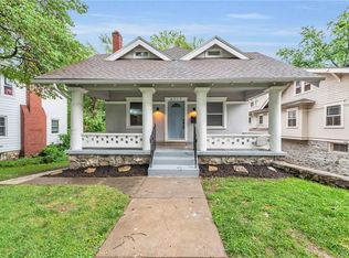 5717 Oak St, Kansas City, MO 64110