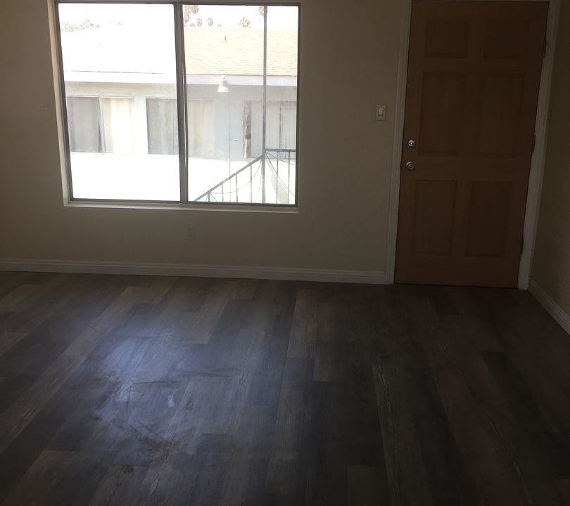 1st image of 549 E 99th St APT 7