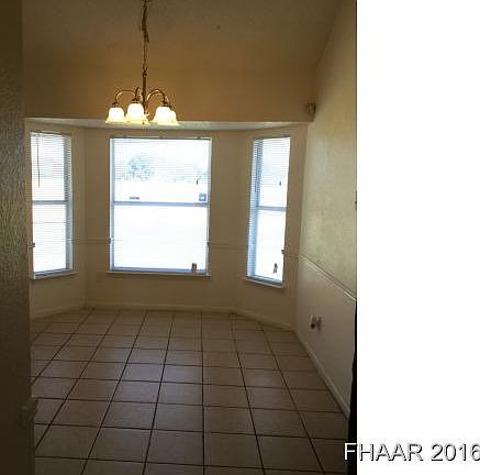 4th image of 1701 Caprock Dr