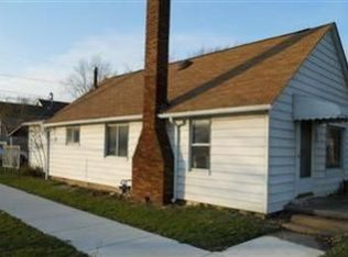 788 Lake Breeze Rd, Sheffield Lake, OH