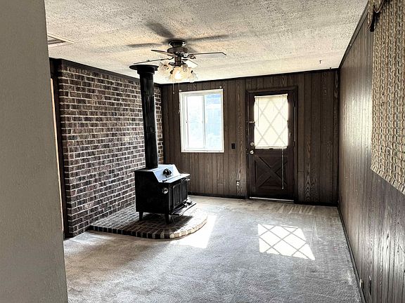 2nd image of 820 Buckingham Dr