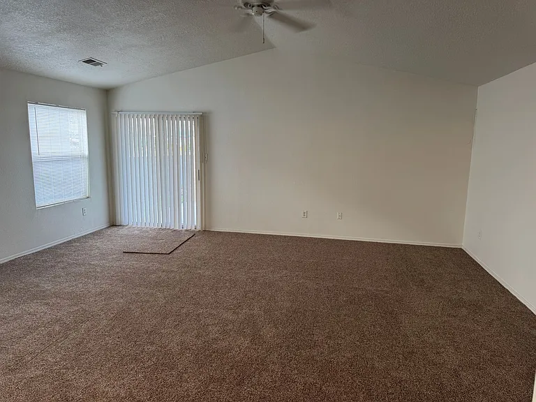6235 Contess Rd NW — Photo 6