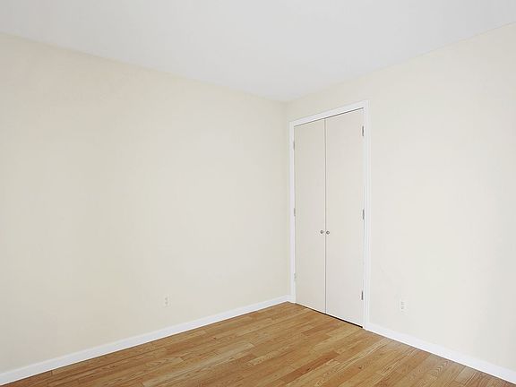 4th image of 226 Montrose Ave APT 3B