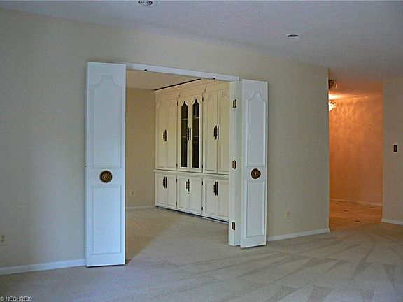5th image of 2112 Acacia Park Dr APT 307