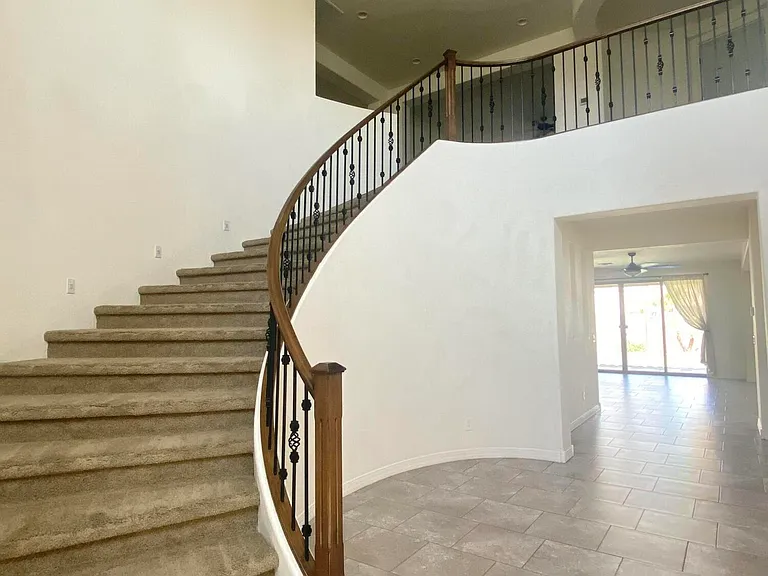 22868 E Desert Hills Dr — Photo 4