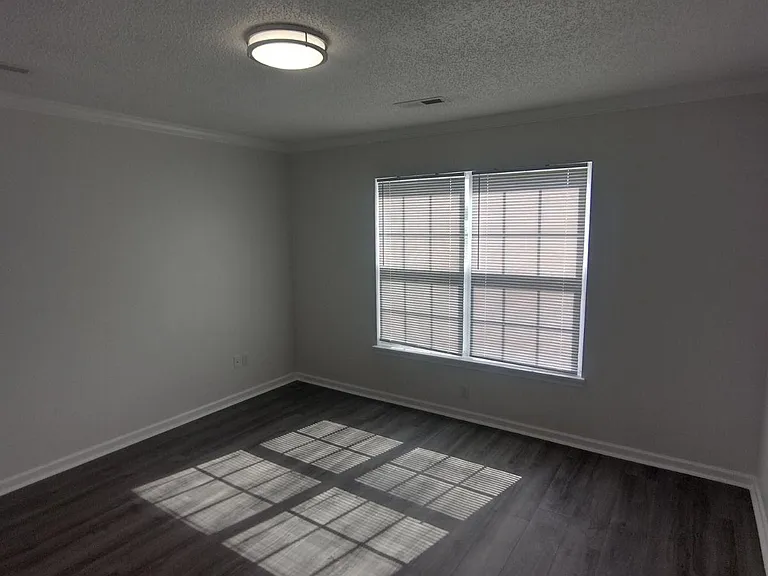 211 Congaree River Dr — Photo 10