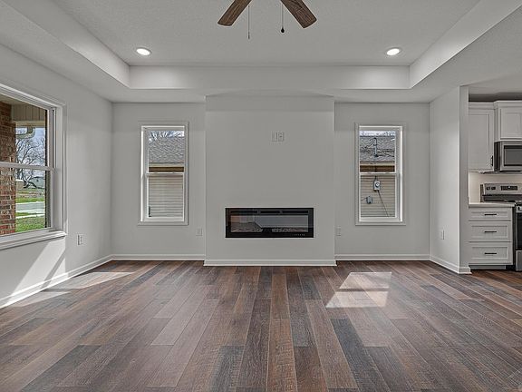 5th image of 620 N 4th St