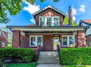 1217 Bellevue Ave, Saint Louis, MO 63117