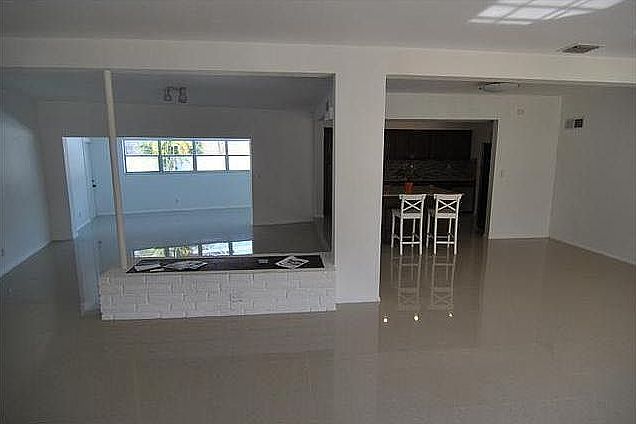 1st image of 12670 NE Miami Pl