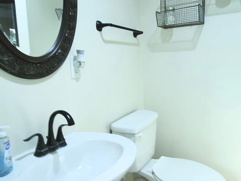 1554 Geraldine Dr — Photo 13