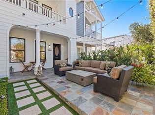 308 Iris Ave APT A, Corona Del Mar, CA 92625