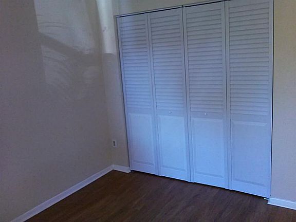 5th image of 440 NW 214th St APT 103