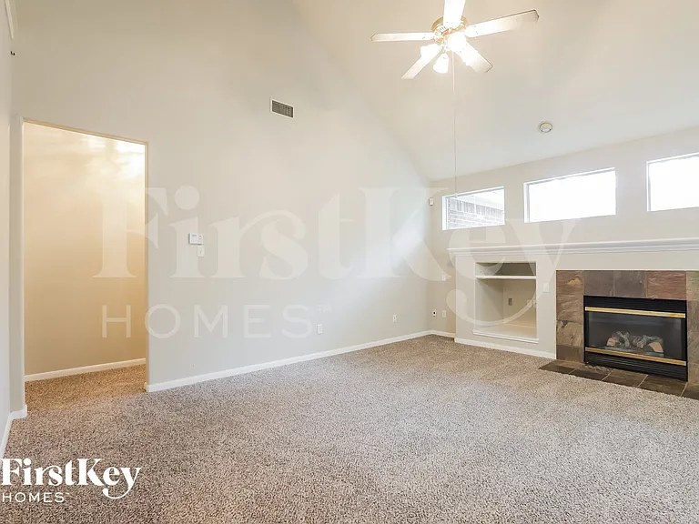 12210 Lakewood Valley Ct — Photo 5
