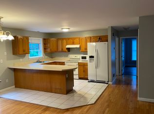 142A College Ave #2, Poughkeepsie, NY 12603