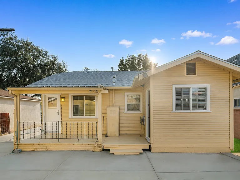 2014 S Marguerita Ave — Photo 13
