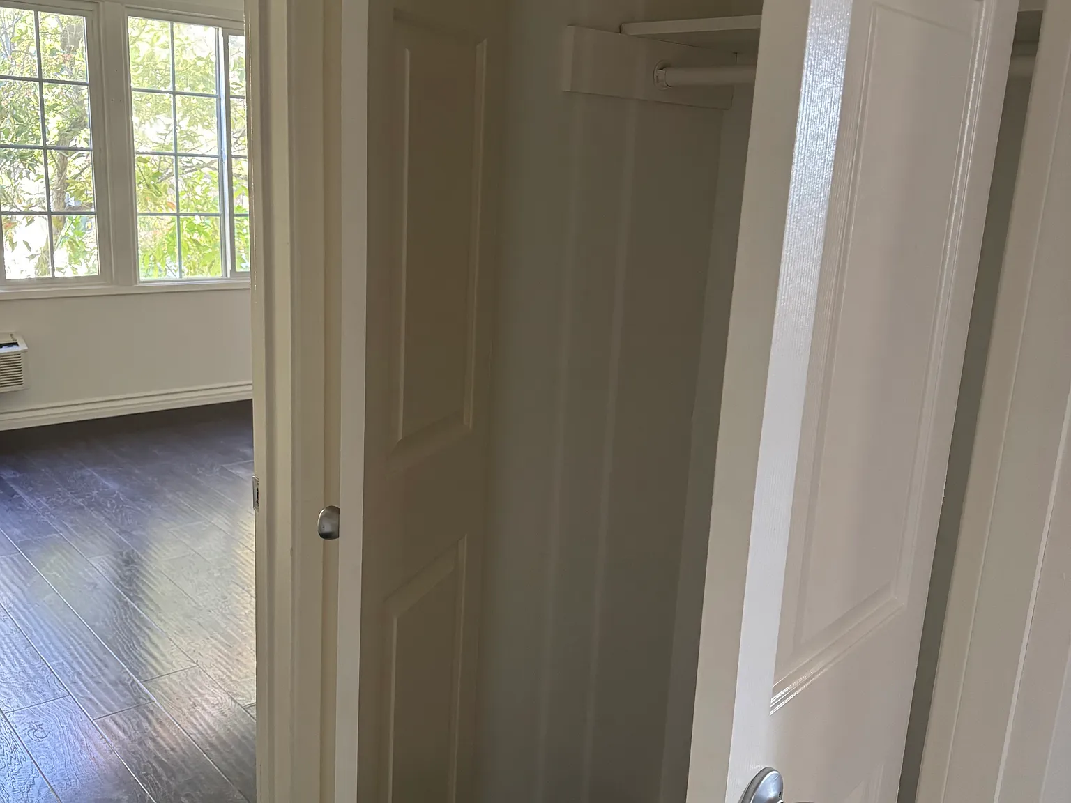 1 bed, $2,050 — Photo 4