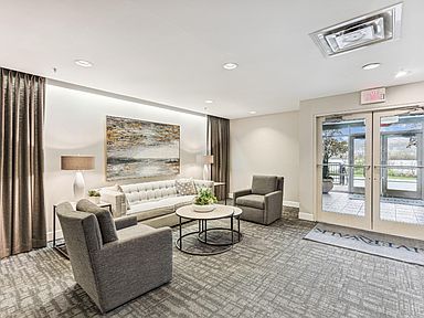 2260 Riverside Dr UNIT 205, Cincinnati, OH 45202 | Zillow