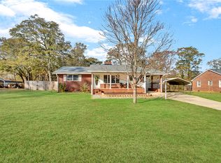 26 Parker St, Williamston, SC 29697