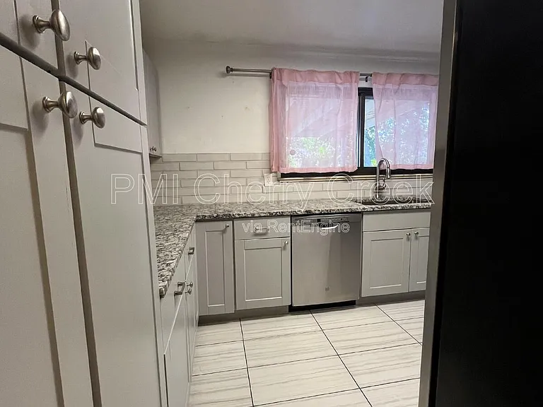12517 E 31st Ave — Photo 12