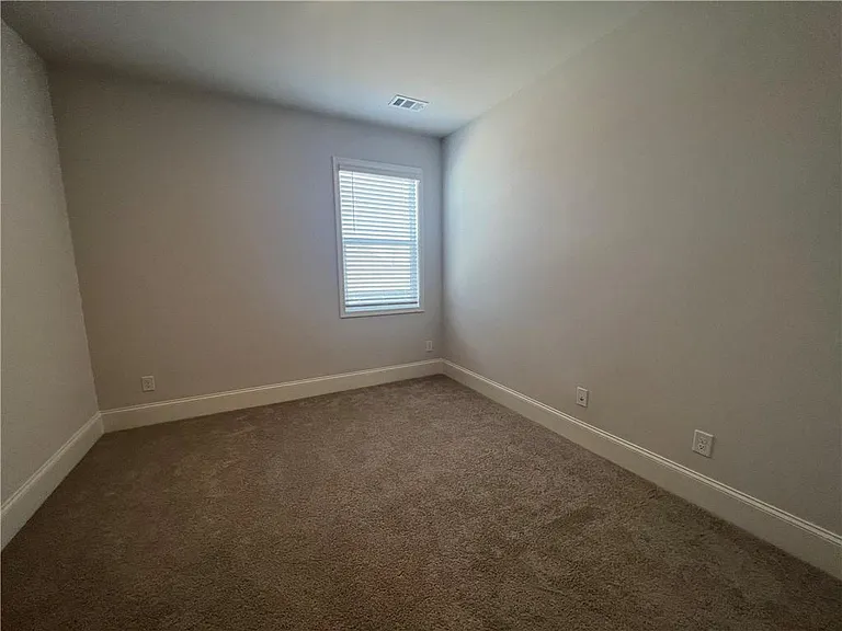 7214 Whitewater Dr — Photo 11