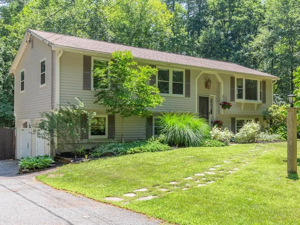 46 Cleveland Hill Road, Brookline, NH 03033
